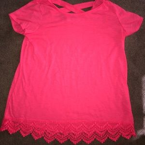 pink shirt